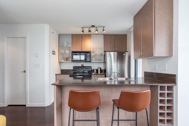 Photo - 1207-909 Mainland Unité 1207