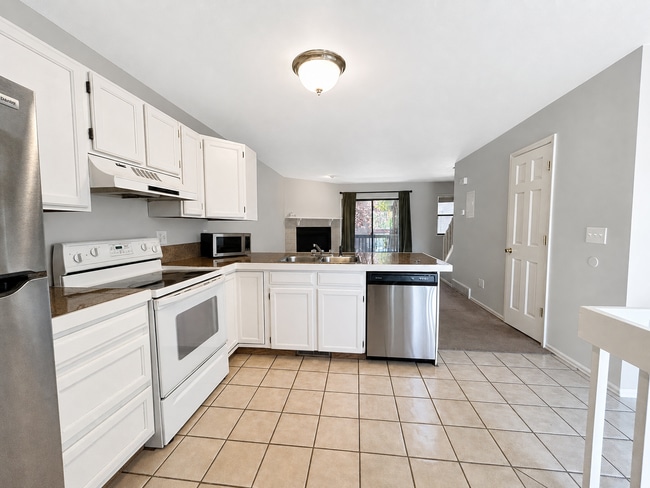 1031 Portland Place Unidad 7