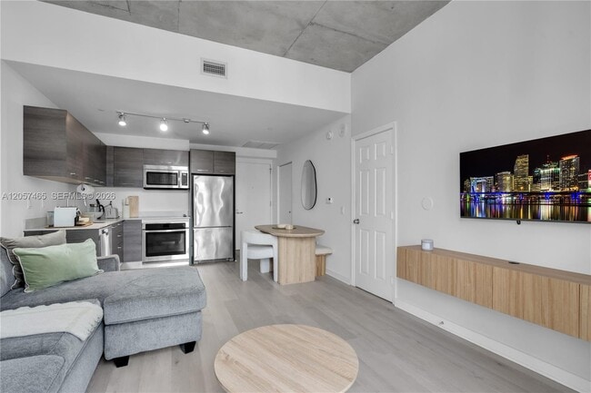 Photo - 151 SE 1st St Unit 2109