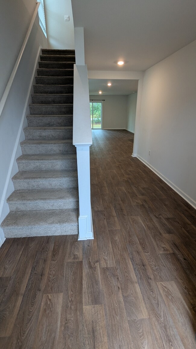 Photo - 120 Ellie Wy