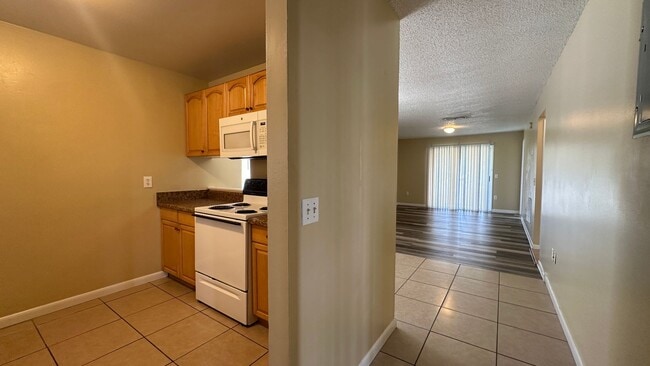Photo - 112 Cory Ln
