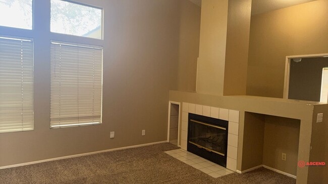 Photo - 4 Bedroom Home in Northwest!