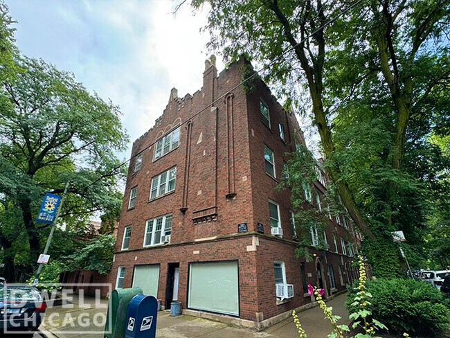 Photo - 2149 N Fremont St Unidad 1