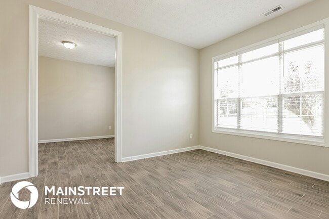 Photo - 7590 Winderemere Dr