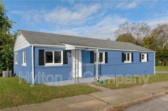Photo - 300 St Matthew St Unit VA 23803
