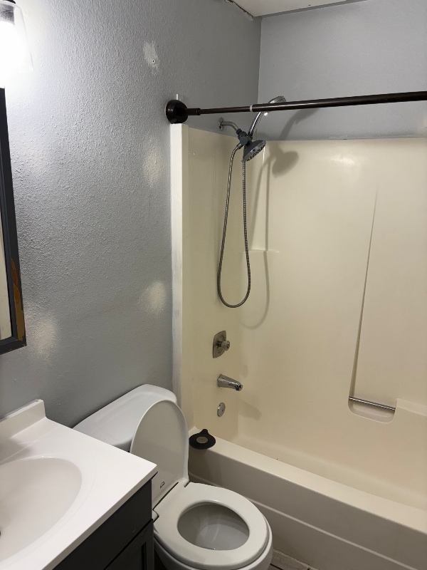 Photo - 190 Glenwood Dr