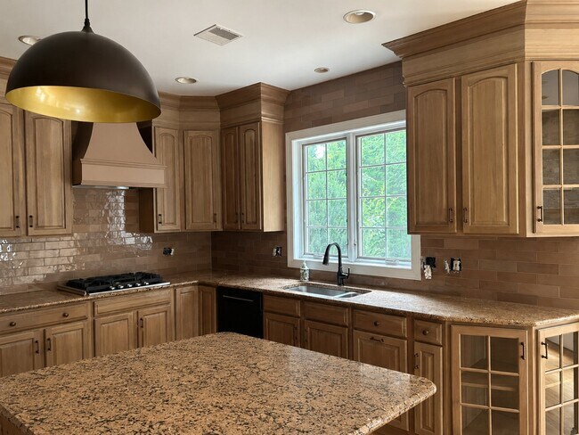 Photo - 6110 Palomino Dr