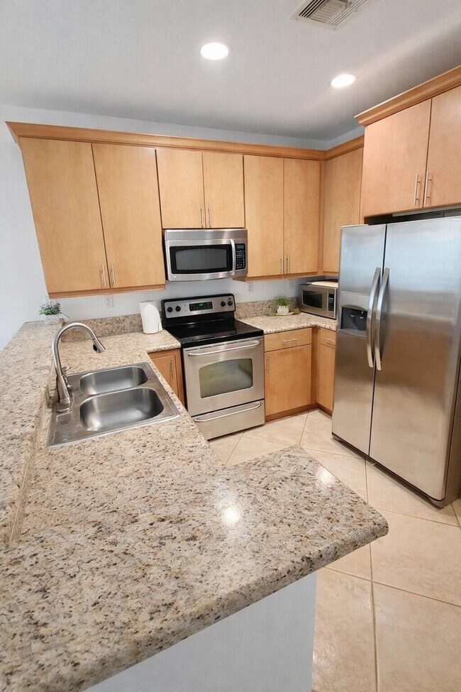 2521 NW 31st Ct Unidad 2521
