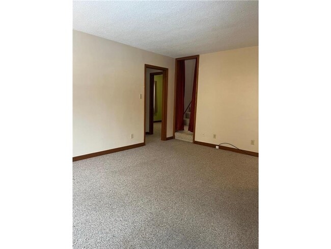 Photo - 805 4th Ave SE