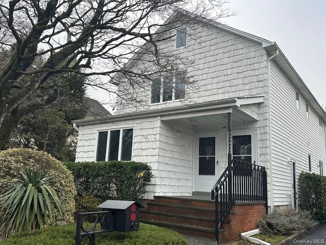 Building Photo - 38 Avenue B Unit 2nd Fl