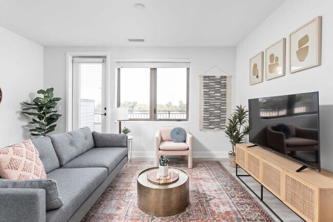 Photo - 5858 N College Ave Unidad ID1014523P