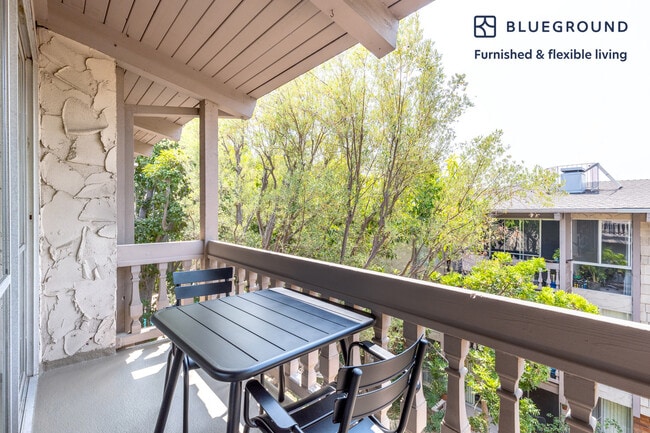 Photo - 6140 Canterbury Dr Unidad FL3-ID331