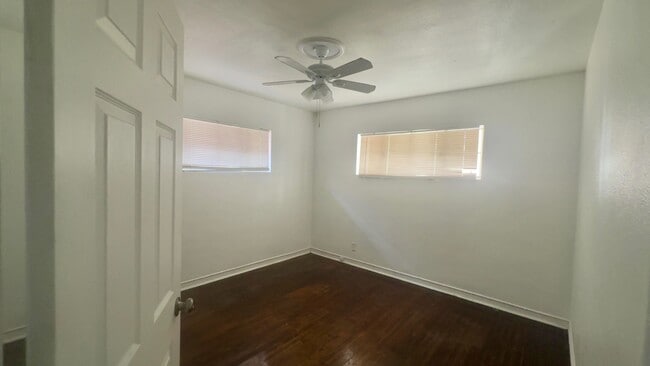 Photo - 1707 N Stanton St