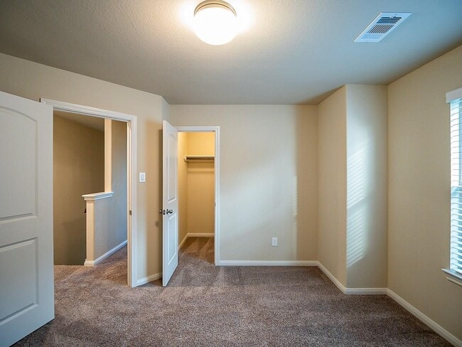 Photo - 2303 Altman Trl