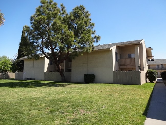 Photo - Highland Knolls Apartments