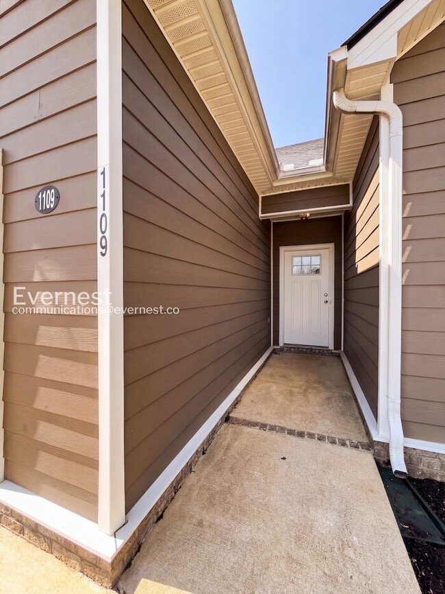 Photo - 1109 Prospect Ct