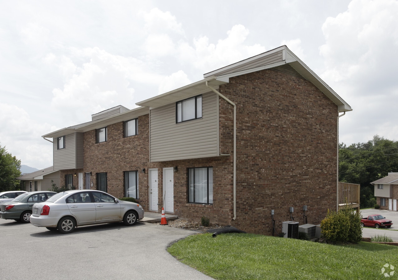 Stoneybrook Townhouses - Stoneybrook Townhouses