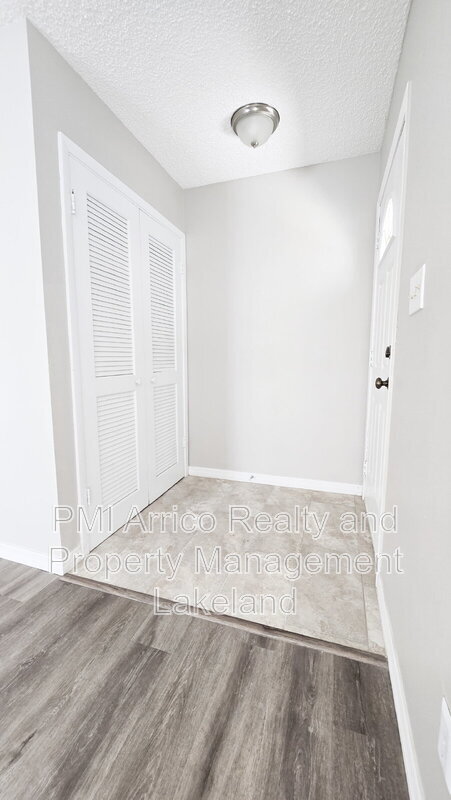 Photo - 6576 Sweetbriar Ln