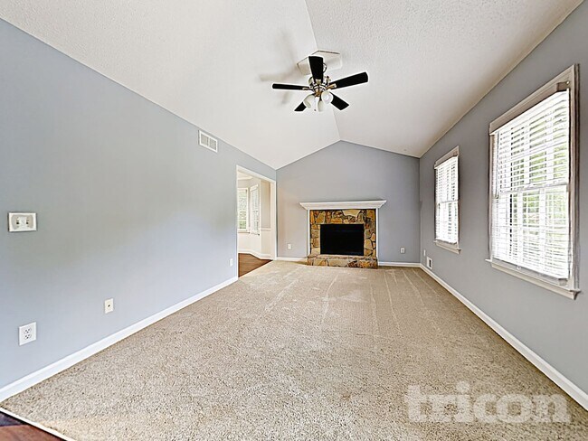 Photo - 2909 Buckskin Trail SW