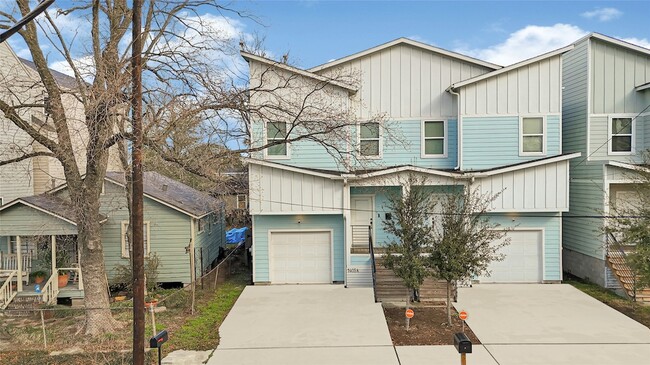 Building Photo - 1405 E 33rd St Unit A