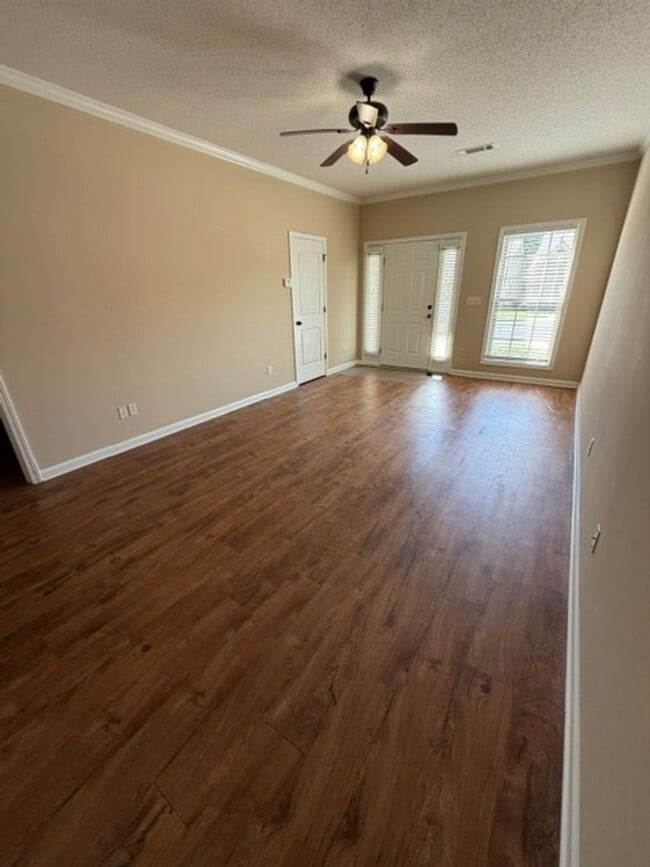Photo - Charming 3 bedroom 2 bath home available now