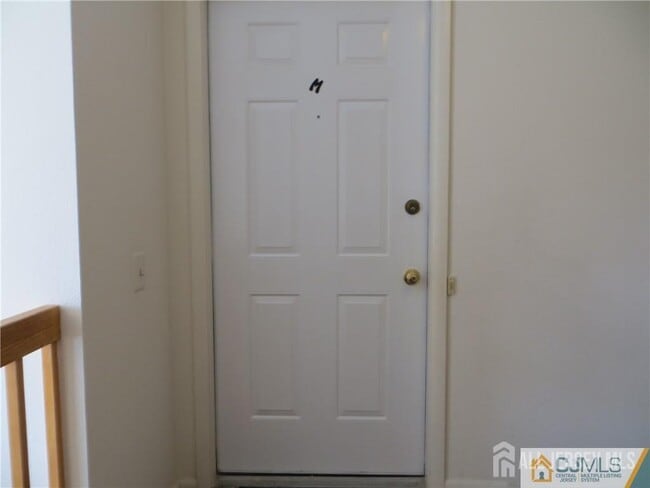 Photo - 631 Madison Dr Unit M