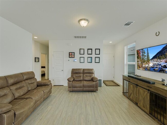 Photo - 6802 Tiznow Ln