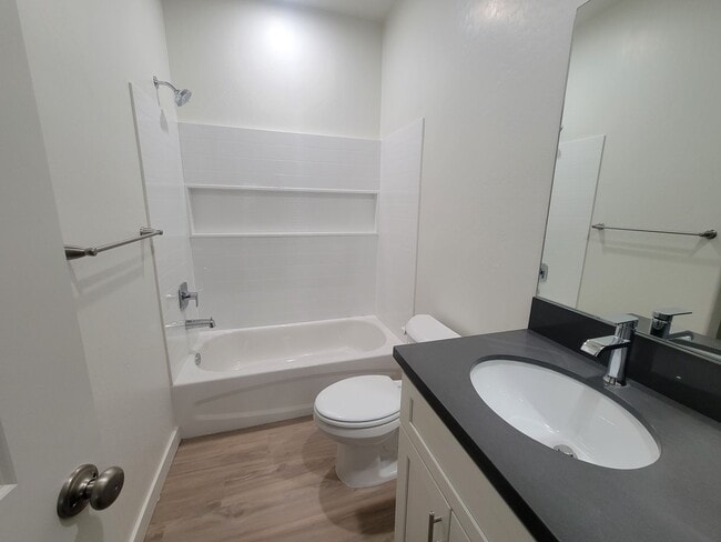 8622 Grandy St Unidad 8622 Grandy St Unit A