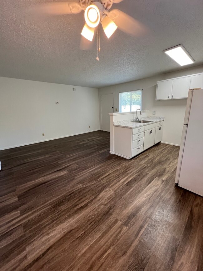 Photo - 1351 Arcadian Ave