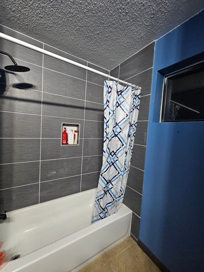 Photo - 7320 W Reade Ave