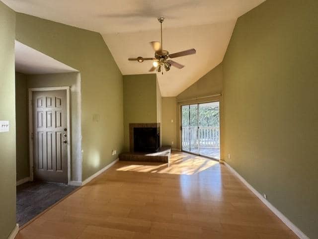 Building Photo - 2450 Wickersham Ln Unit 102