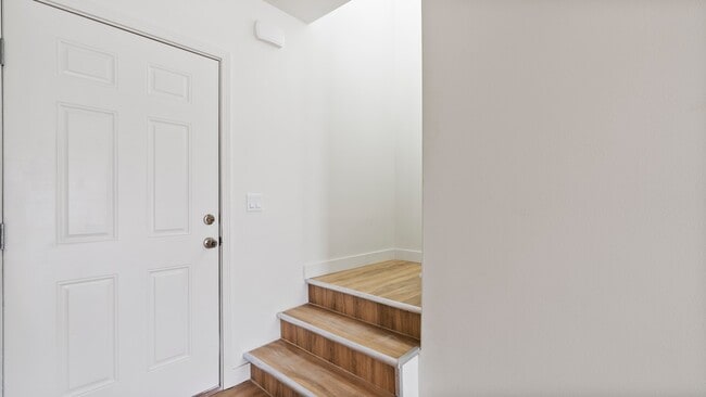 Photo - 2617 W Marina Dr