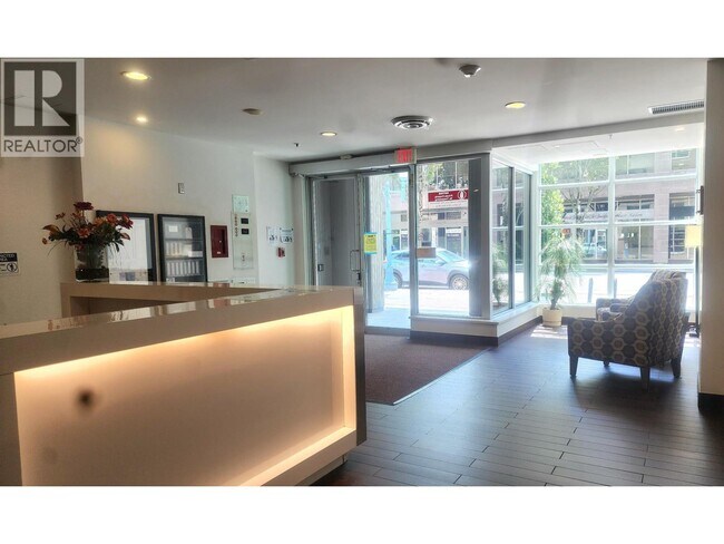 8033 Saba Rd Unit 907