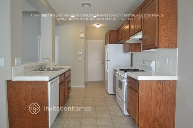 Photo - 6181 Arlington Ash St