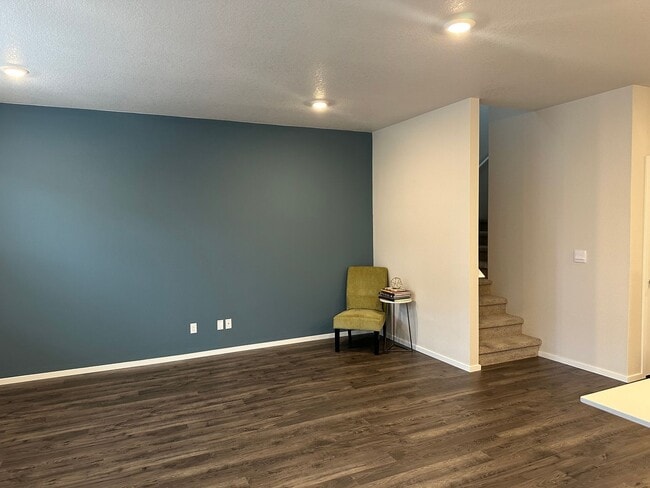 Photo - Newer 4 bedroom 2.5 bathroom house! AVAILA...