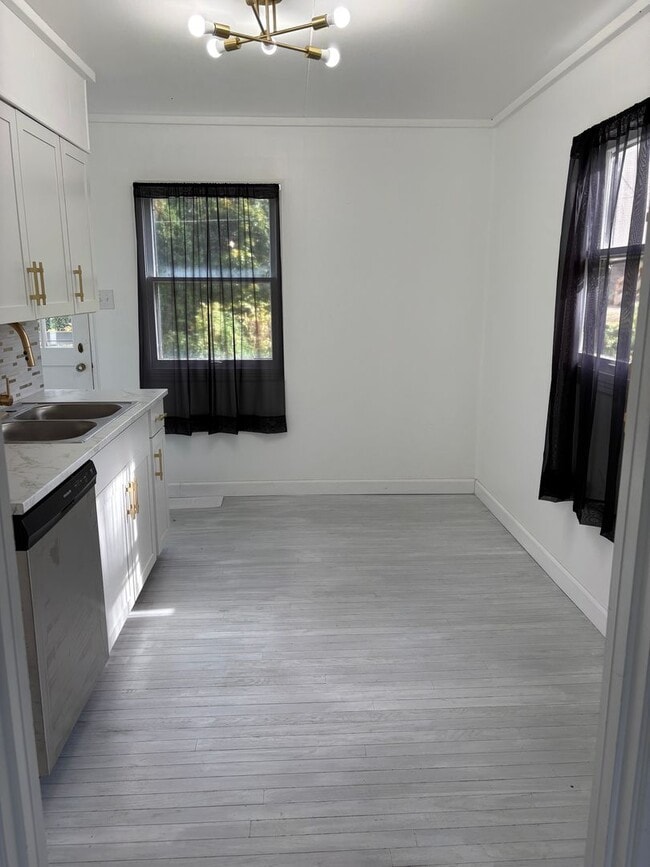 Photo - Two Bedroom House