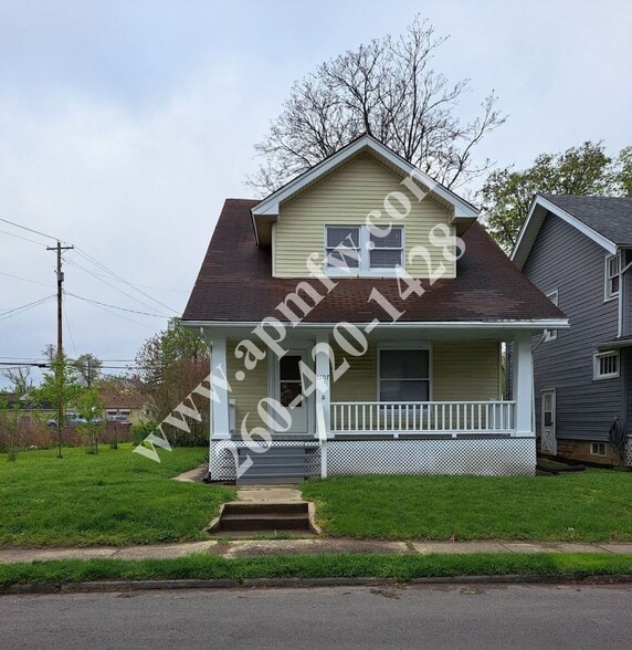 1707 Bayer Ave