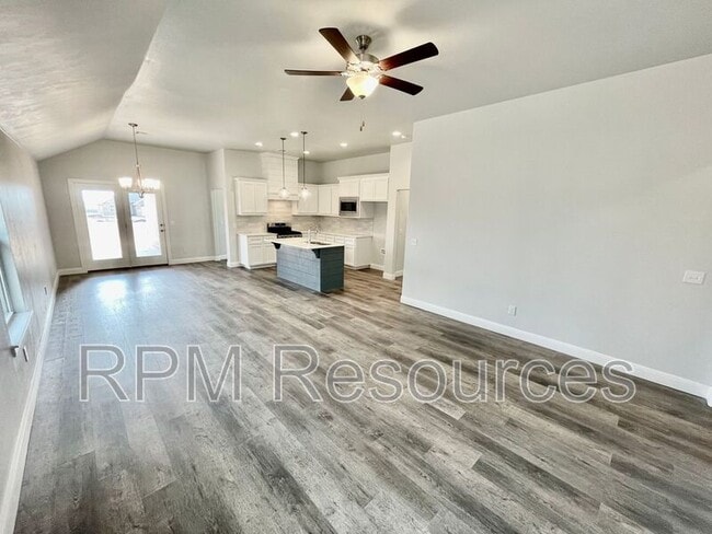 Photo - 9100 Yassir Blvd