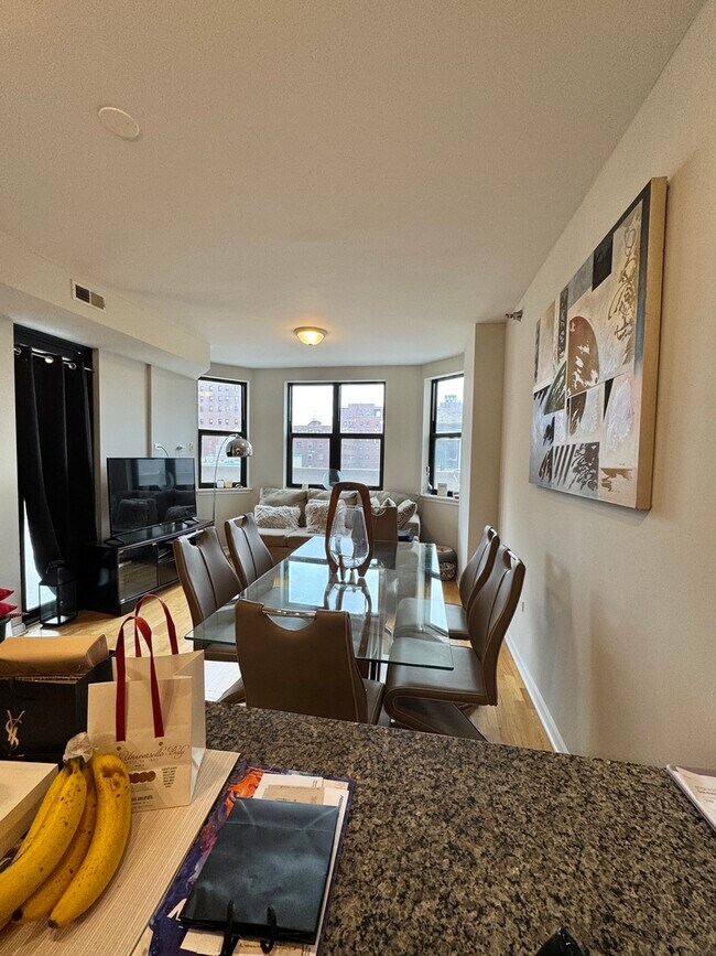 Photo - 1464 S Michigan Ave Unit 303