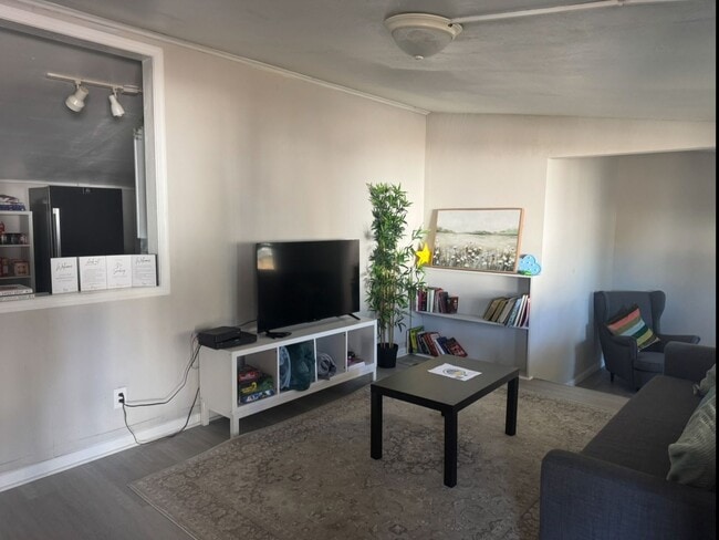 Photo - Four Bedroom Coastal Beach Home!