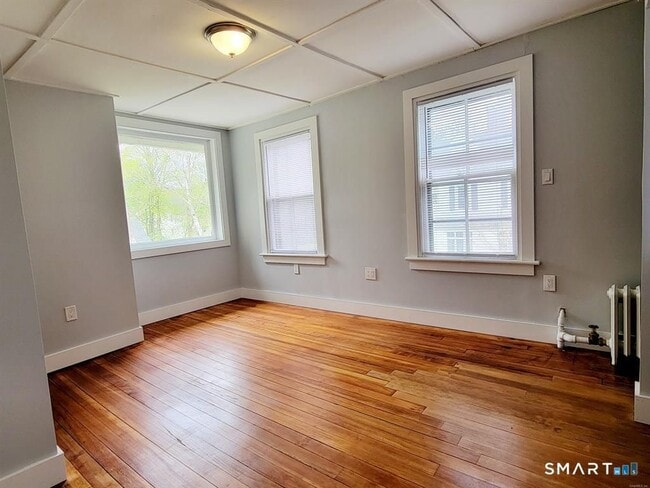 Photo - 475 Prospect St Unidad 2nd FL