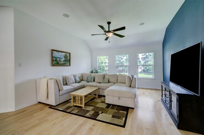 Photo - 8403 Silver Lure Dr