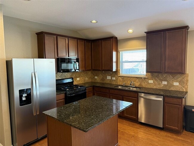 Photo - 419 Strawberry Blonde Dr