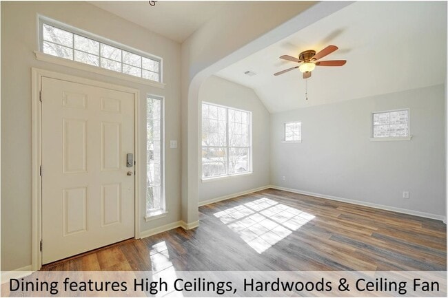 Photo - 2605 Salorn Way
