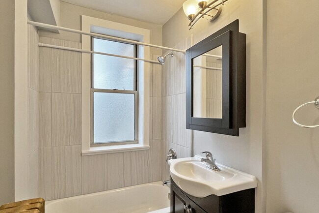 138 - 218-228 Pleasant St. and 134-140 S. Harvey...