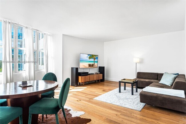 Photo - 7441 Wayne Ave Unit 3C