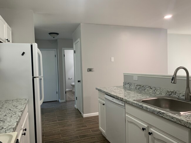 Photo - 3 Plantation Ln Unit C