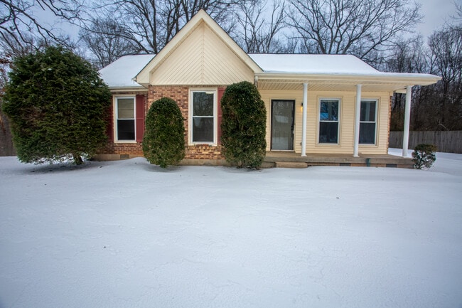 Building Photo - Kevin dr