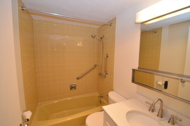 Photo - 51 Melrose St Unidad 5e