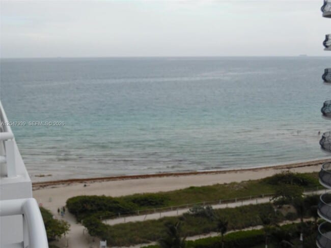 Building Photo - 8911 Collins Ave Unit 1102